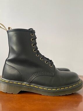 Dr. Martens 1460 Vegan Boots | US 7